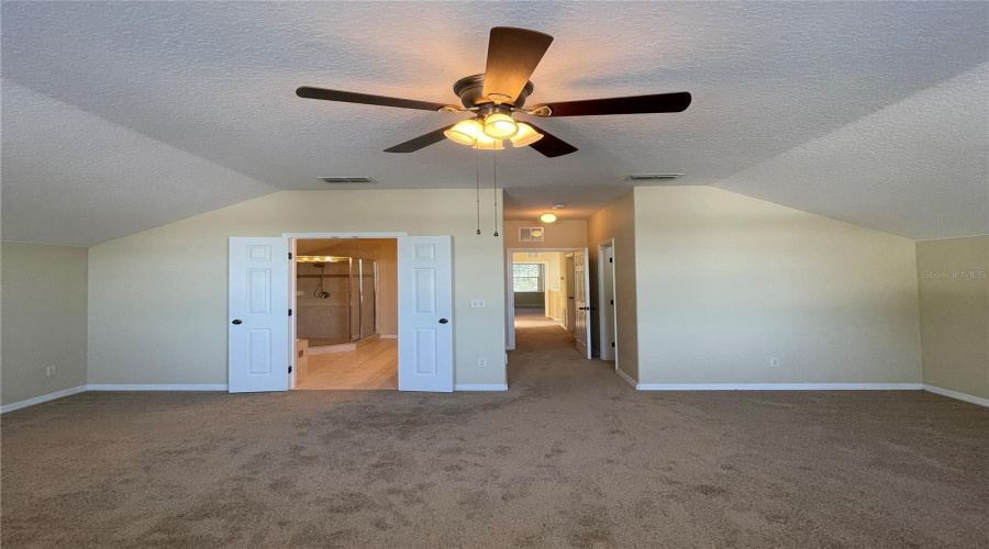 DAVENPORT, Florida 33837, 5 Bedrooms Bedrooms, ,4 BathroomsBathrooms,Residential,For Sale,BRIDGEFORD CROSSING,0,MFRO6414098
