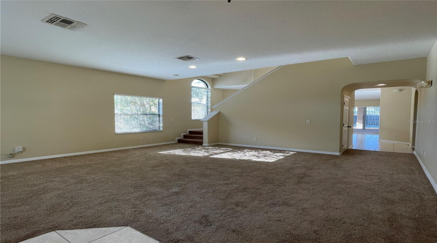 DAVENPORT, Florida 33837, 5 Bedrooms Bedrooms, ,4 BathroomsBathrooms,Residential,For Sale,BRIDGEFORD CROSSING,0,MFRO6414098