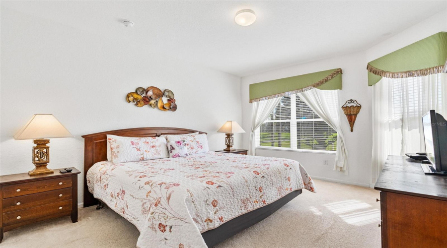 KISSIMMEE, Florida 34747, 5 Bedrooms Bedrooms, ,5 BathroomsBathrooms,Residential,For Sale,BASNETT,0,MFRO6434446