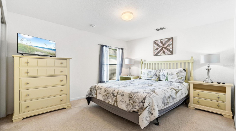 KISSIMMEE, Florida 34747, 5 Bedrooms Bedrooms, ,5 BathroomsBathrooms,Residential,For Sale,BASNETT,0,MFRO6434446