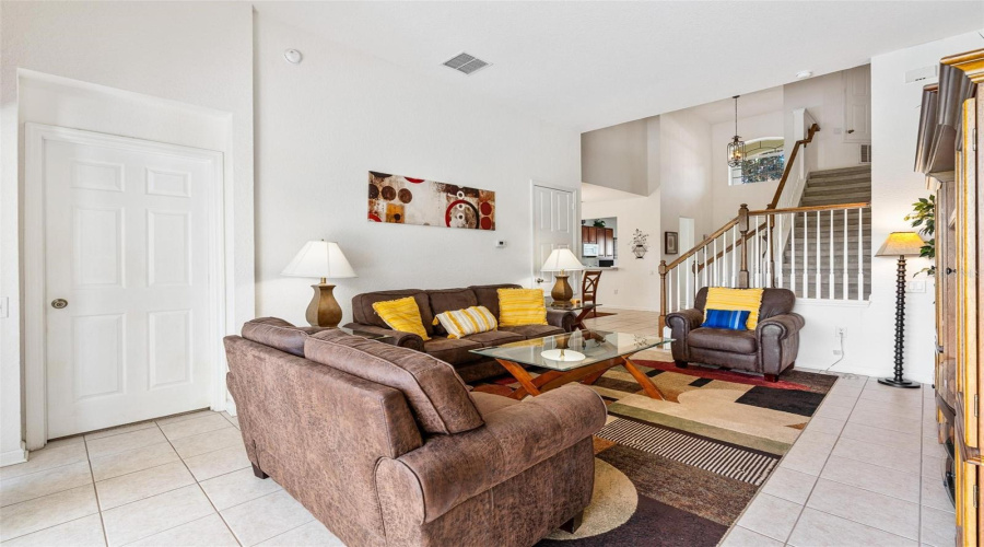 KISSIMMEE, Florida 34747, 5 Bedrooms Bedrooms, ,5 BathroomsBathrooms,Residential,For Sale,BASNETT,0,MFRO6434446