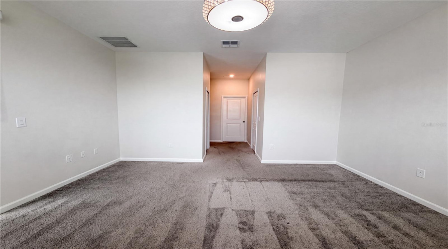 DAVENPORT, Florida 33896, 3 Bedrooms Bedrooms, ,2 BathroomsBathrooms,Residential,For Sale,SPLASH SHOT,0,MFRO6429421