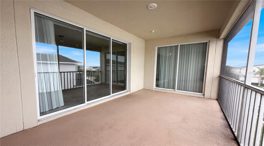DAVENPORT, Florida 33896, 3 Bedrooms Bedrooms, ,2 BathroomsBathrooms,Residential,For Sale,SPLASH SHOT,0,MFRO6429421