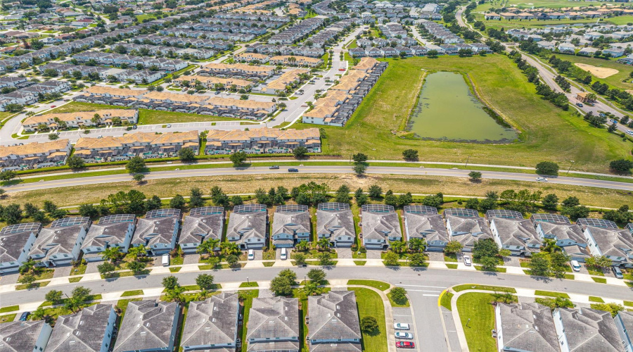 DAVENPORT, Florida 33896, 9 Bedrooms Bedrooms, ,5 BathroomsBathrooms,Residential,For Sale,MAIDSTONE,0,MFRL4964137