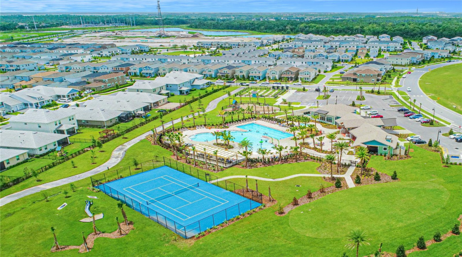 Storey Park Amenities.