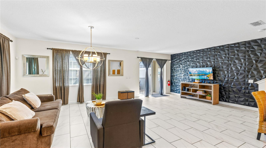 KISSIMMEE, Florida 34746, 5 Bedrooms Bedrooms, ,4 BathroomsBathrooms,Residential,For Sale,JULIET,0,MFRO6434113