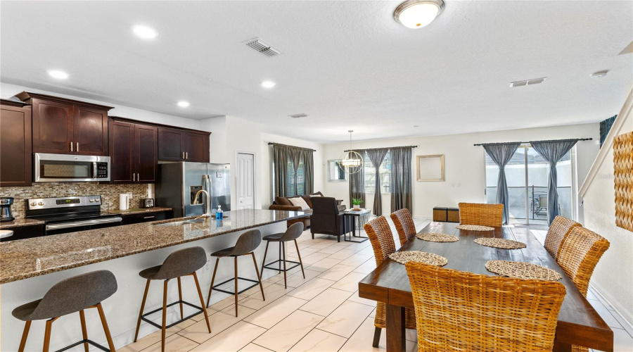 KISSIMMEE, Florida 34746, 5 Bedrooms Bedrooms, ,4 BathroomsBathrooms,Residential,For Sale,JULIET,0,MFRO6434113