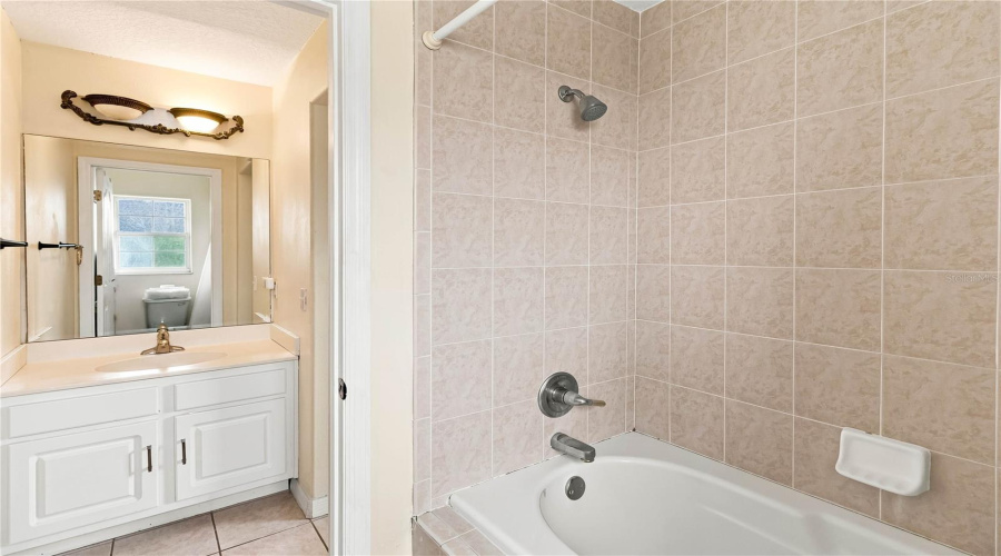 DAVENPORT, Florida 33897, 5 Bedrooms Bedrooms, ,7 BathroomsBathrooms,Residential,For Sale,VISTA,0,MFRS5155555