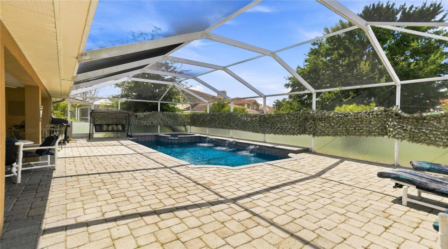 DAVENPORT, Florida 33897, 5 Bedrooms Bedrooms, ,7 BathroomsBathrooms,Residential,For Sale,VISTA,0,MFRS5155555