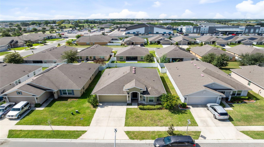 DAVENPORT, Florida 33837, 3 Bedrooms Bedrooms, ,2 BathroomsBathrooms,Residential,For Sale,BUCHANNAN,0,MFRS5155829