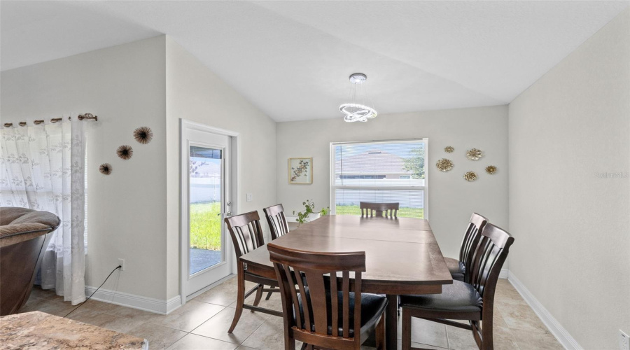 DAVENPORT, Florida 33837, 3 Bedrooms Bedrooms, ,2 BathroomsBathrooms,Residential,For Sale,BUCHANNAN,0,MFRS5155829
