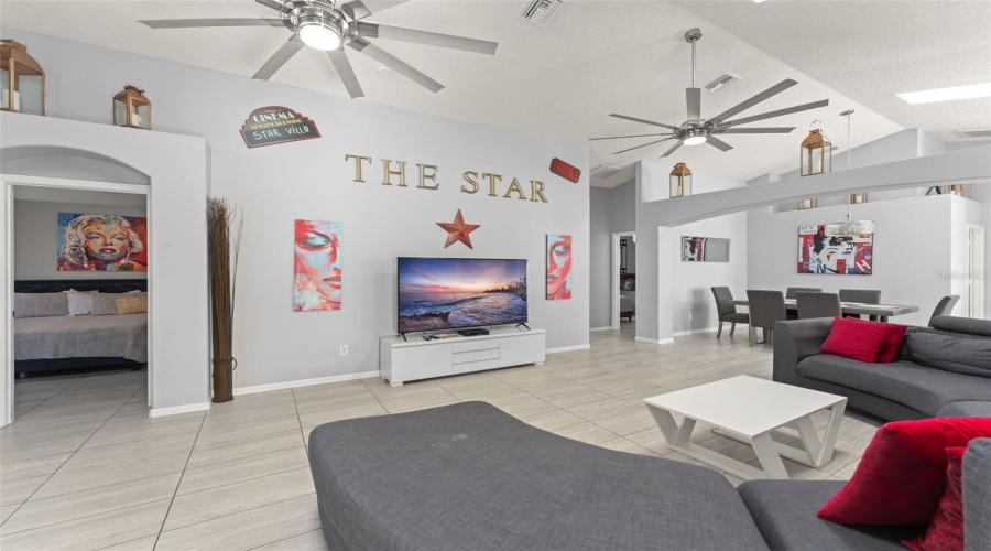 KISSIMMEE, Florida 34747, 5 Bedrooms Bedrooms, ,4 BathroomsBathrooms,Residential,For Sale,SANTEE,0,MFRO6433022