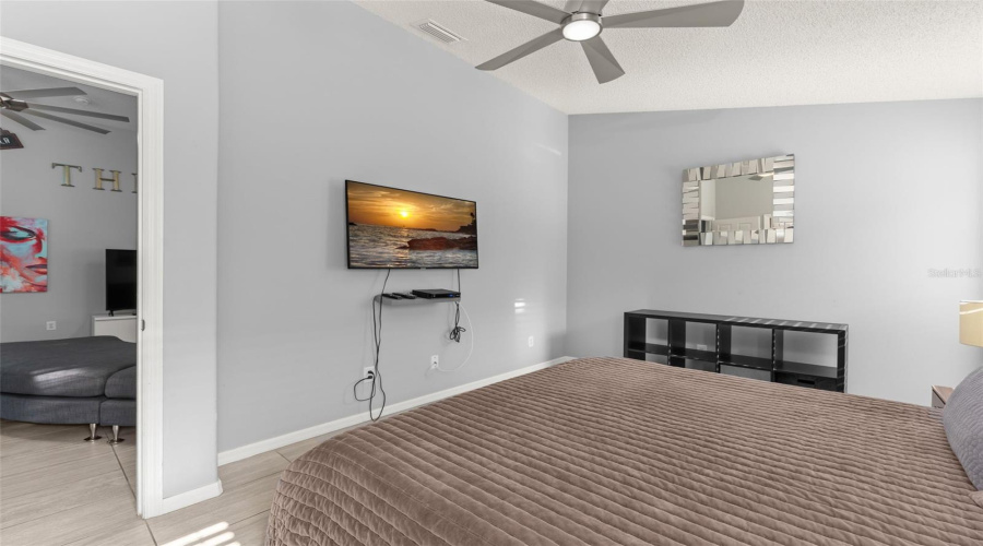 KISSIMMEE, Florida 34747, 5 Bedrooms Bedrooms, ,4 BathroomsBathrooms,Residential,For Sale,SANTEE,0,MFRO6433022