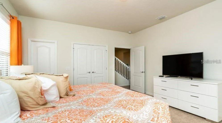KISSIMMEE, Florida 34747, 9 Bedrooms Bedrooms, ,6 BathroomsBathrooms,Residential,For Sale,CORCOVADO,0,MFRO6423332
