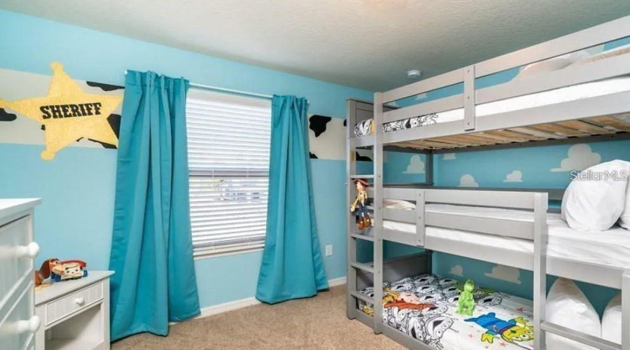 KISSIMMEE, Florida 34747, 9 Bedrooms Bedrooms, ,6 BathroomsBathrooms,Residential,For Sale,CORCOVADO,0,MFRO6423332