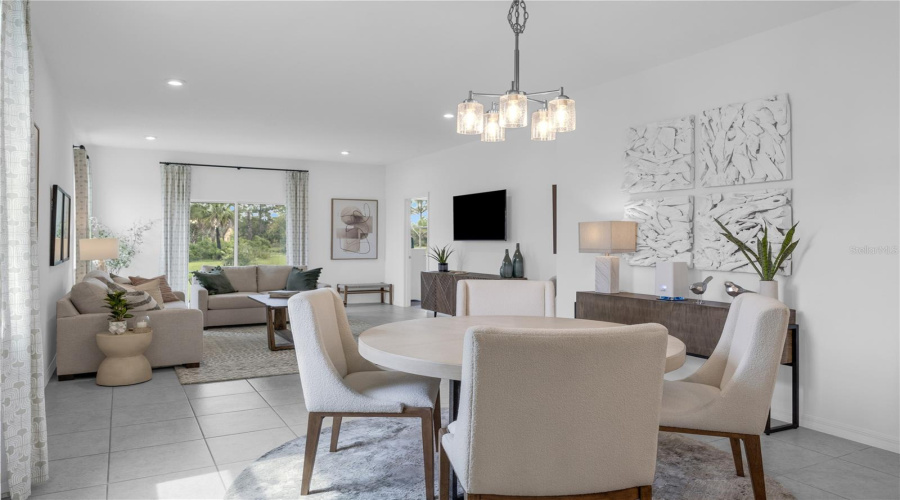 DAVENPORT, Florida 33837, 3 Bedrooms Bedrooms, ,2 BathroomsBathrooms,Residential,For Sale,MEADOW WALK,0,MFRO6434627