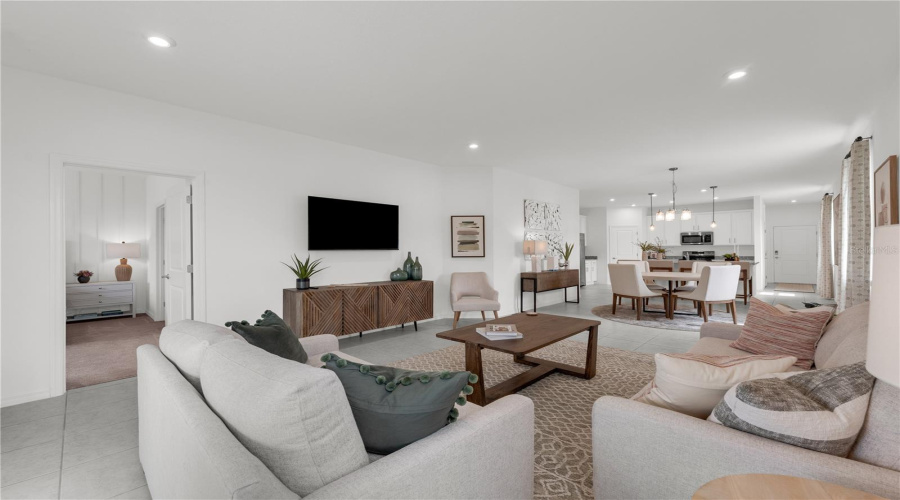 DAVENPORT, Florida 33837, 3 Bedrooms Bedrooms, ,2 BathroomsBathrooms,Residential,For Sale,MEADOW WALK,0,MFRO6434627