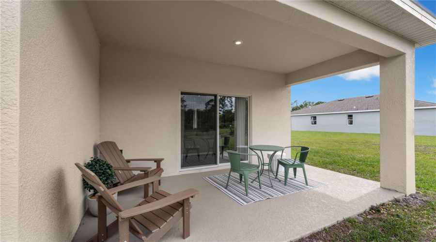 DAVENPORT, Florida 33837, 3 Bedrooms Bedrooms, ,2 BathroomsBathrooms,Residential,For Sale,MEADOW WALK,0,MFRO6434627