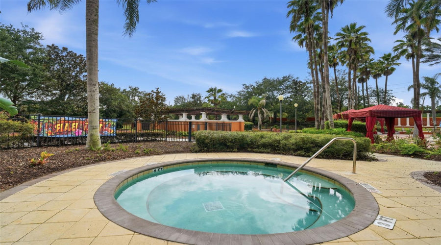 DAVENPORT, Florida 33897, 6 Bedrooms Bedrooms, ,5 BathroomsBathrooms,Residential,For Sale,SEVILLA,0,MFRO6434100