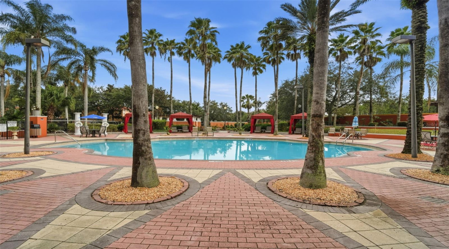 DAVENPORT, Florida 33897, 6 Bedrooms Bedrooms, ,5 BathroomsBathrooms,Residential,For Sale,SEVILLA,0,MFRO6434100