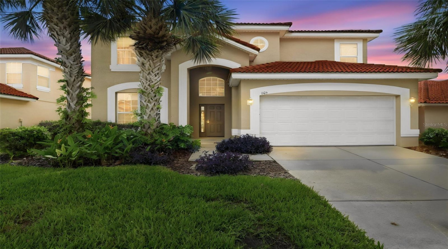 DAVENPORT, Florida 33897, 6 Bedrooms Bedrooms, ,5 BathroomsBathrooms,Residential,For Sale,SEVILLA,0,MFRO6434100