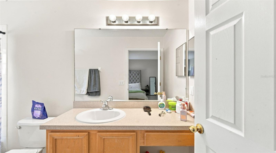 DAVENPORT, Florida 33897, 6 Bedrooms Bedrooms, ,5 BathroomsBathrooms,Residential,For Sale,SEVILLA,0,MFRO6434100