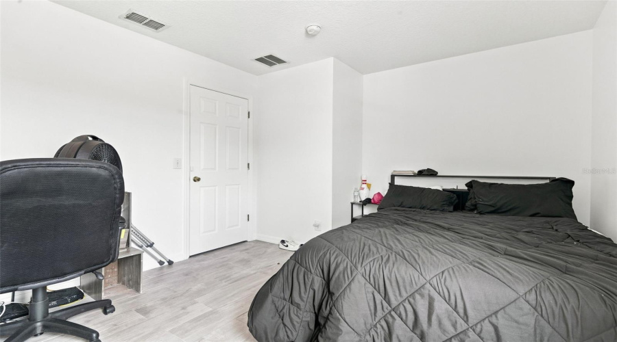 DAVENPORT, Florida 33897, 6 Bedrooms Bedrooms, ,5 BathroomsBathrooms,Residential,For Sale,SEVILLA,0,MFRO6434100
