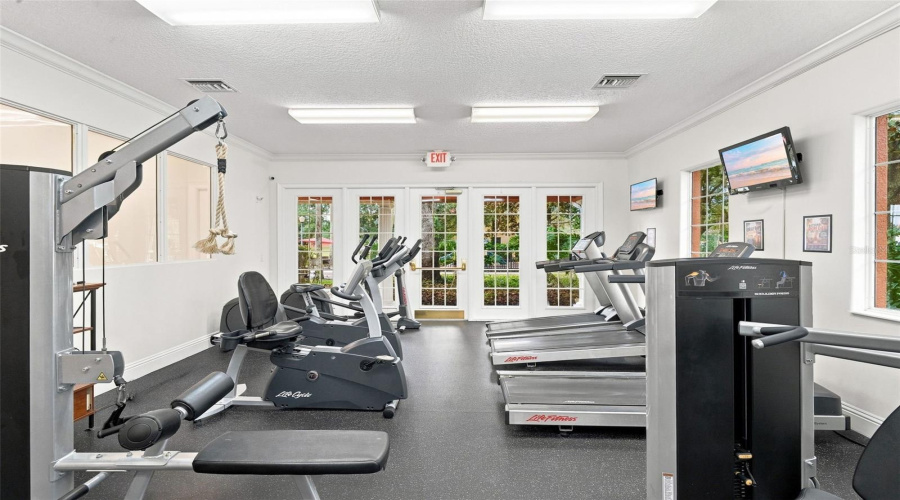 DAVENPORT, Florida 33897, 6 Bedrooms Bedrooms, ,5 BathroomsBathrooms,Residential,For Sale,SEVILLA,0,MFRO6434100