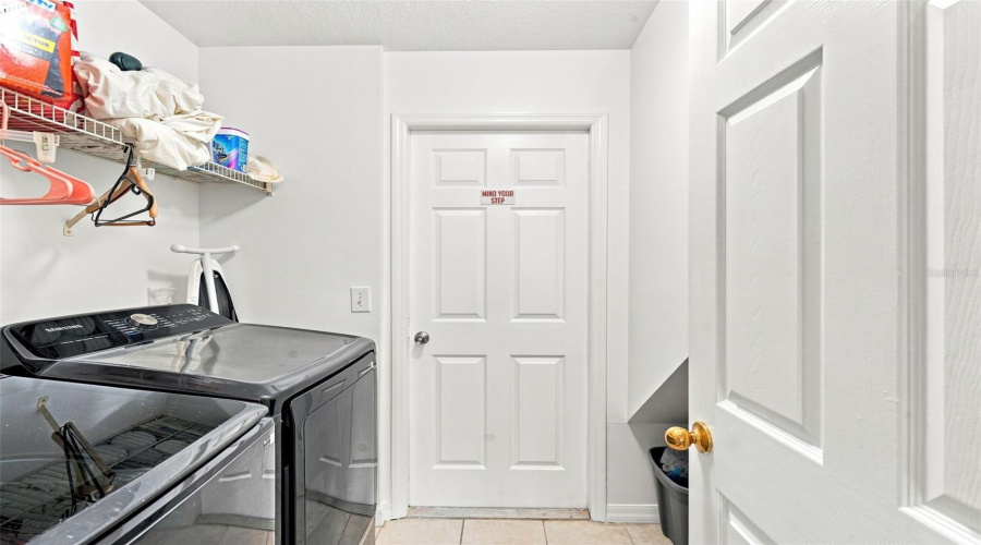 DAVENPORT, Florida 33897, 6 Bedrooms Bedrooms, ,5 BathroomsBathrooms,Residential,For Sale,SEVILLA,0,MFRO6434100