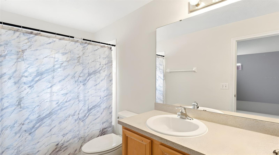 DAVENPORT, Florida 33897, 6 Bedrooms Bedrooms, ,5 BathroomsBathrooms,Residential,For Sale,SEVILLA,0,MFRO6434100