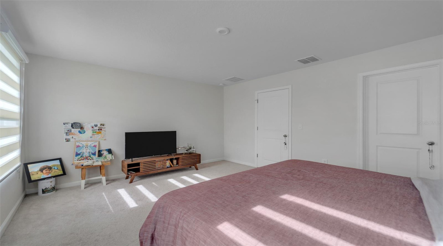 DAVENPORT, Florida 33837, 3 Bedrooms Bedrooms, ,2 BathroomsBathrooms,Residential,For Sale,SEDGEWICK,0,MFRS5155752