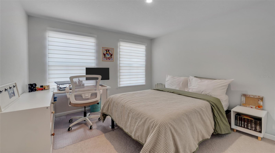 DAVENPORT, Florida 33837, 3 Bedrooms Bedrooms, ,2 BathroomsBathrooms,Residential,For Sale,SEDGEWICK,0,MFRS5155752