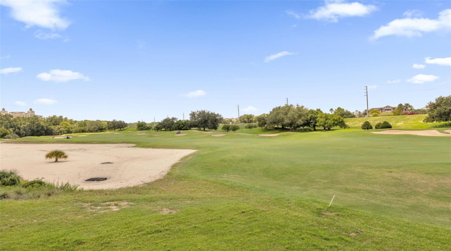 peaceful end unit townhome on golf course