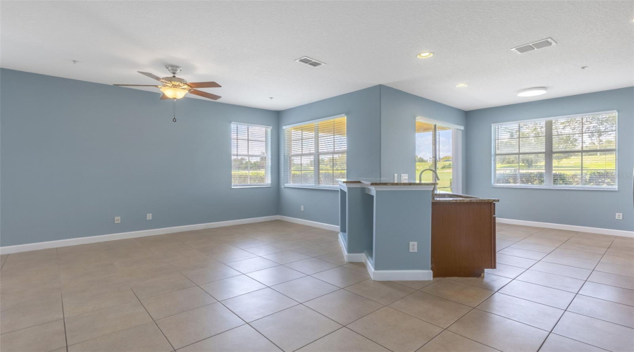 KISSIMMEE, Florida 34747, 4 Bedrooms Bedrooms, ,2 BathroomsBathrooms,Residential,For Sale,ASSEMBLY,0,MFRO6433058