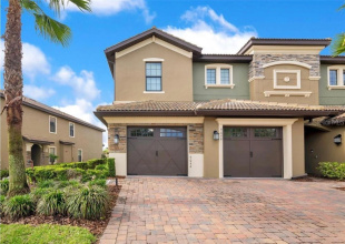 End Unit with a side Entrance