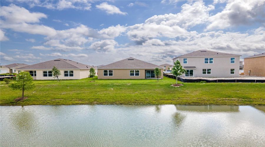 DAVENPORT, Florida 33837, 4 Bedrooms Bedrooms, ,2 BathroomsBathrooms,Residential,For Sale,RED HILL,0,MFRO6434748