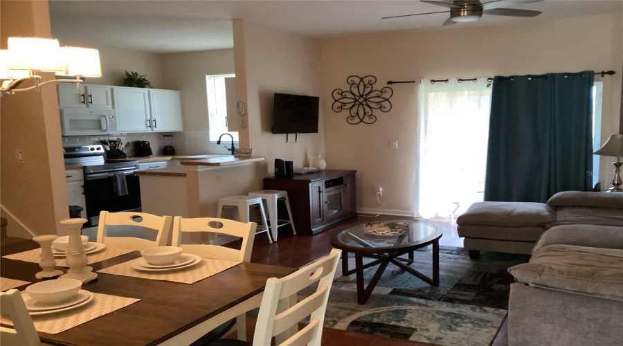 DAVENPORT, Florida 33897, 4 Bedrooms Bedrooms, ,3 BathroomsBathrooms,Residential,For Sale,TERRA LAGO,0,MFRS5152387