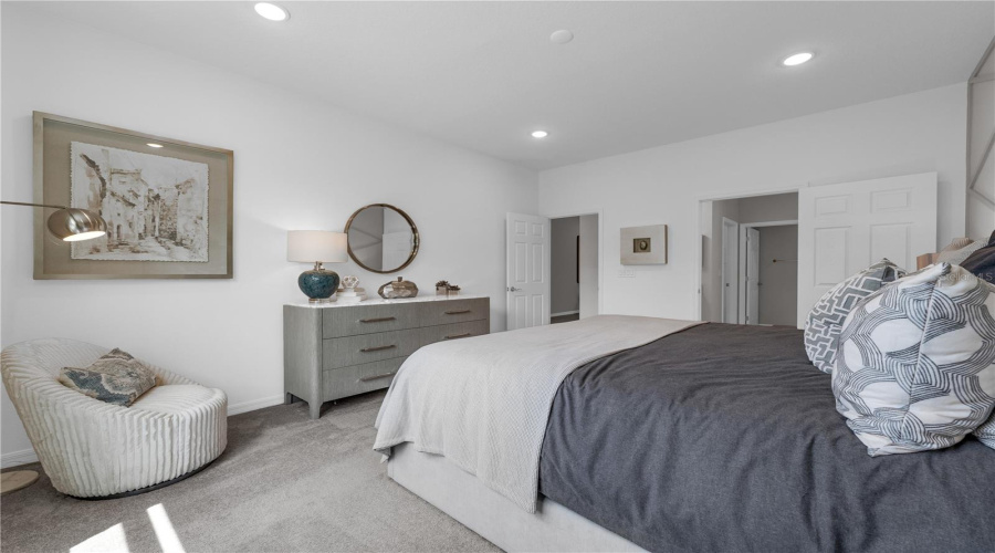 DAVENPORT, Florida 33837, 4 Bedrooms Bedrooms, ,2 BathroomsBathrooms,Residential,For Sale,RISING,0,MFRO6434583