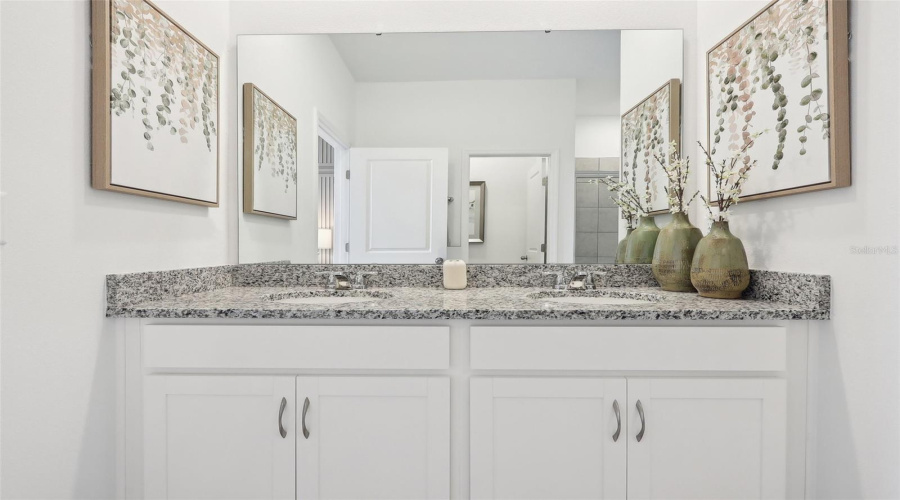 DAVENPORT, Florida 33837, 3 Bedrooms Bedrooms, ,2 BathroomsBathrooms,Residential,For Sale,ROLLING RIDGE,0,MFRO6434644