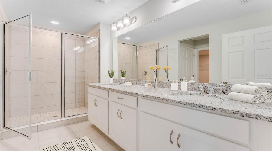 DAVENPORT, Florida 33837, 5 Bedrooms Bedrooms, ,4 BathroomsBathrooms,Residential,For Sale,ROLLING RIDGE,0,MFRO6434696