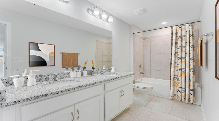 DAVENPORT, Florida 33837, 5 Bedrooms Bedrooms, ,4 BathroomsBathrooms,Residential,For Sale,ROLLING RIDGE,0,MFRO6434696