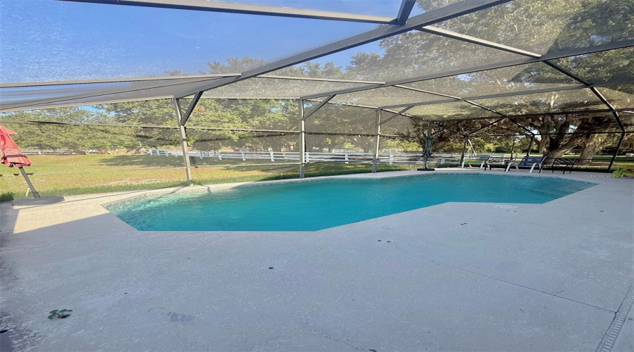 Davenport, Florida 33896, 4 Bedrooms Bedrooms, ,3 Bathroomsbathrooms,Residential,For Sale,Saddle Ridge,0,Mfrw7888504