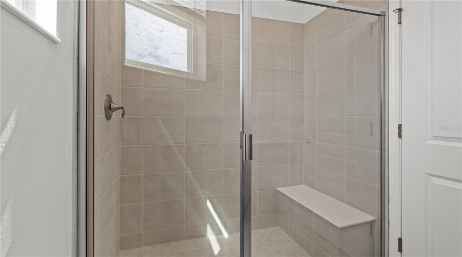 DAVENPORT, Florida 33837, 4 Bedrooms Bedrooms, ,3 BathroomsBathrooms,Residential,For Sale,EASTMINSTER,0,MFRO6434952