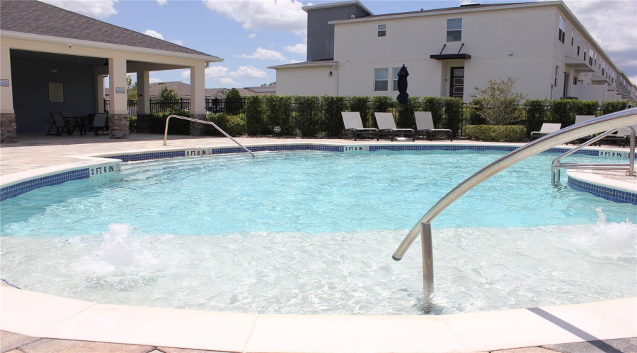 Kissimmee, Florida 34747, 4 Bedrooms Bedrooms, ,3 Bathroomsbathrooms,Residential,For Sale,Lakeshore Breeze Pl,0,Mfrg5116621