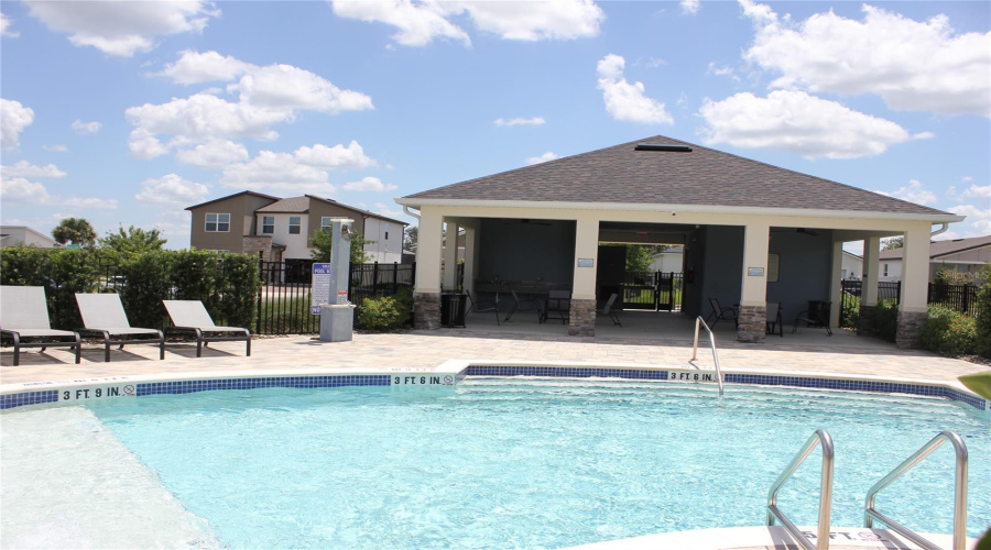 Kissimmee, Florida 34747, 4 Bedrooms Bedrooms, ,3 Bathroomsbathrooms,Residential,For Sale,Lakeshore Breeze Pl,0,Mfrg5116621