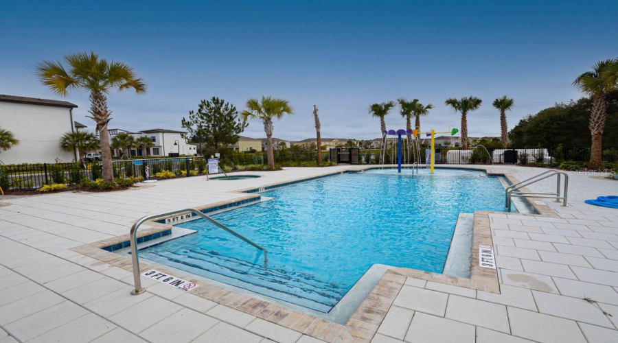 DAVENPORT, Florida 33896, 4 Bedrooms Bedrooms, ,3 BathroomsBathrooms,Residential,For Sale,VILLA DOMANI,0,MFRO6434948
