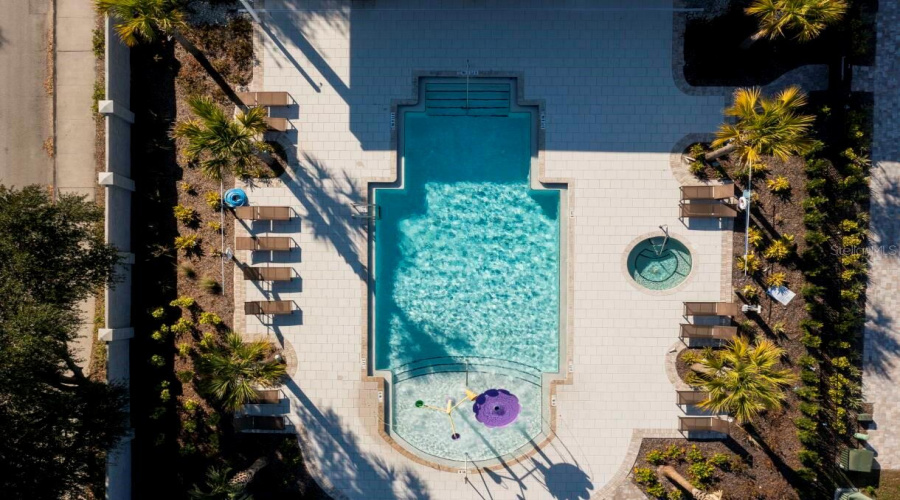 DAVENPORT, Florida 33896, 4 Bedrooms Bedrooms, ,3 BathroomsBathrooms,Residential,For Sale,VILLA DOMANI,0,MFRO6434948