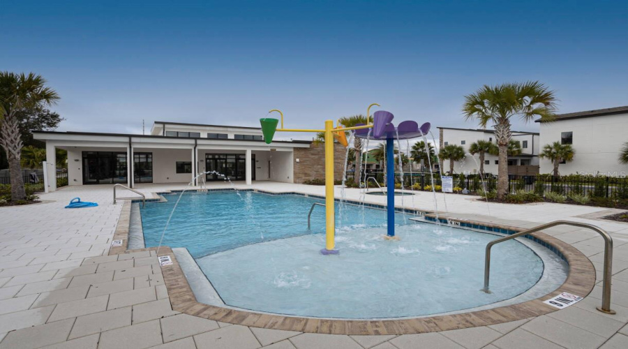 DAVENPORT, Florida 33896, 4 Bedrooms Bedrooms, ,3 BathroomsBathrooms,Residential,For Sale,VILLA DOMANI,0,MFRO6434948