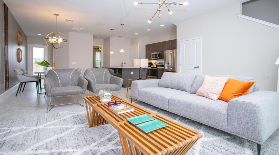 DAVENPORT, Florida 33896, 4 Bedrooms Bedrooms, ,3 BathroomsBathrooms,Residential,For Sale,VILLA DOMANI,0,MFRO6434948