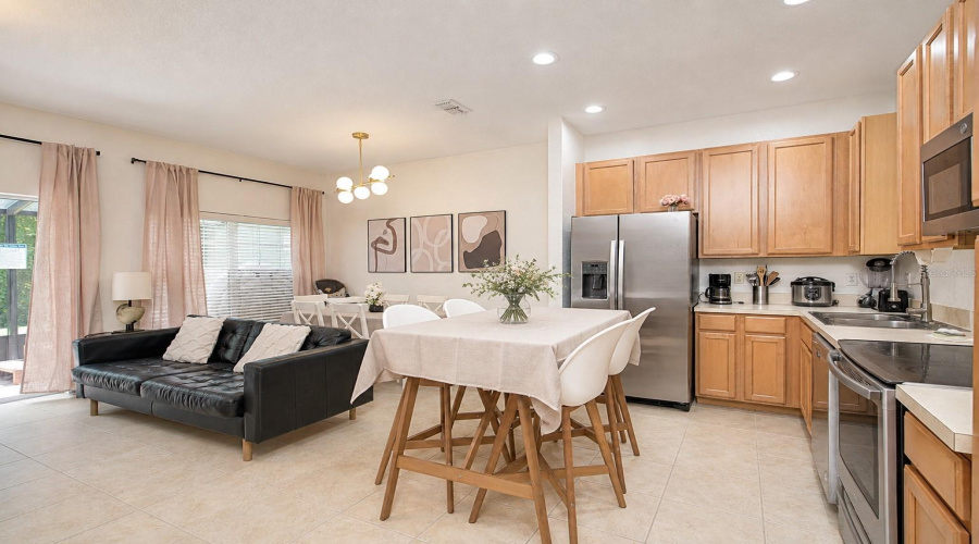 KISSIMMEE, Florida 34746, 4 Bedrooms Bedrooms, ,3 BathroomsBathrooms,Residential,For Sale,CARAVELLE,0,MFRO6434842